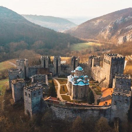 Panorama Lomnica Panzió Despotovac Kültér fotó