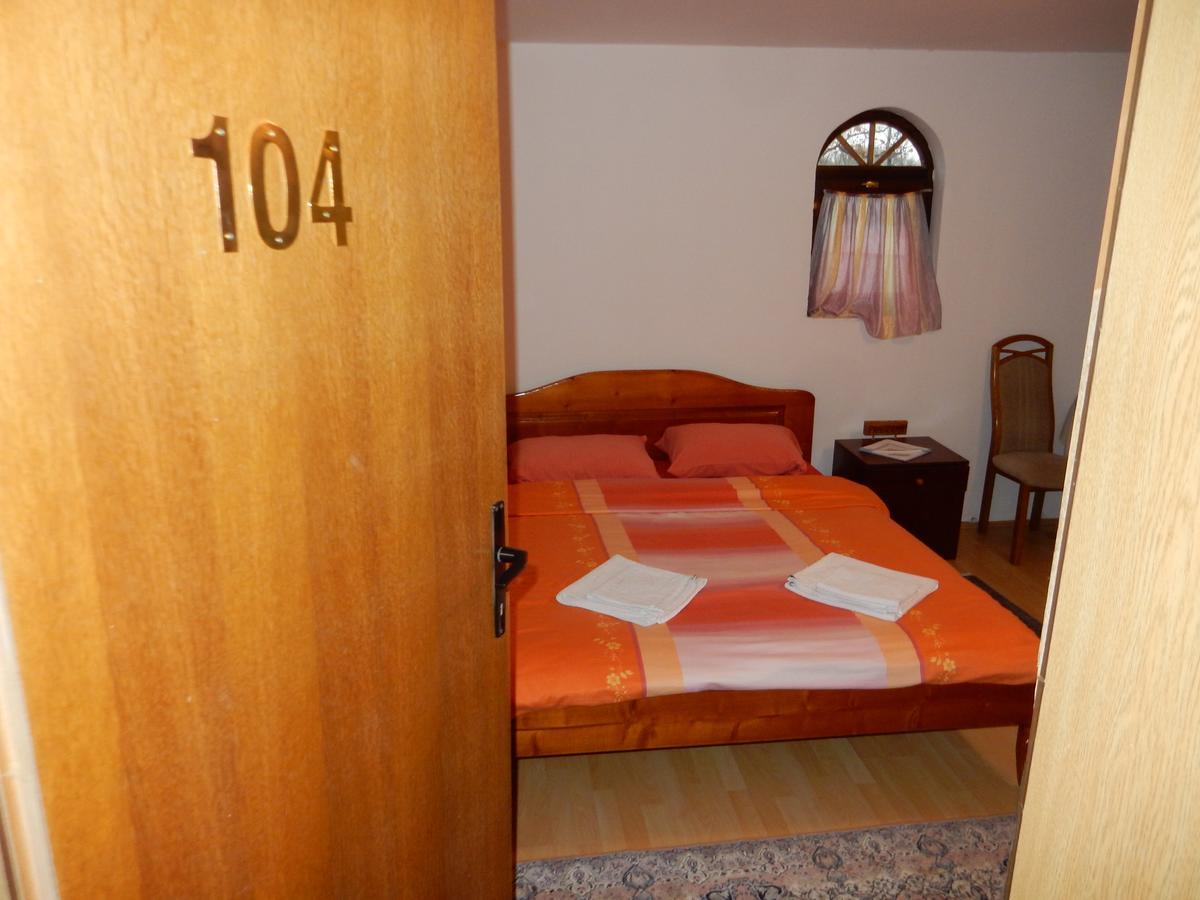 Panorama Lomnica Panzió Despotovac Kültér fotó
